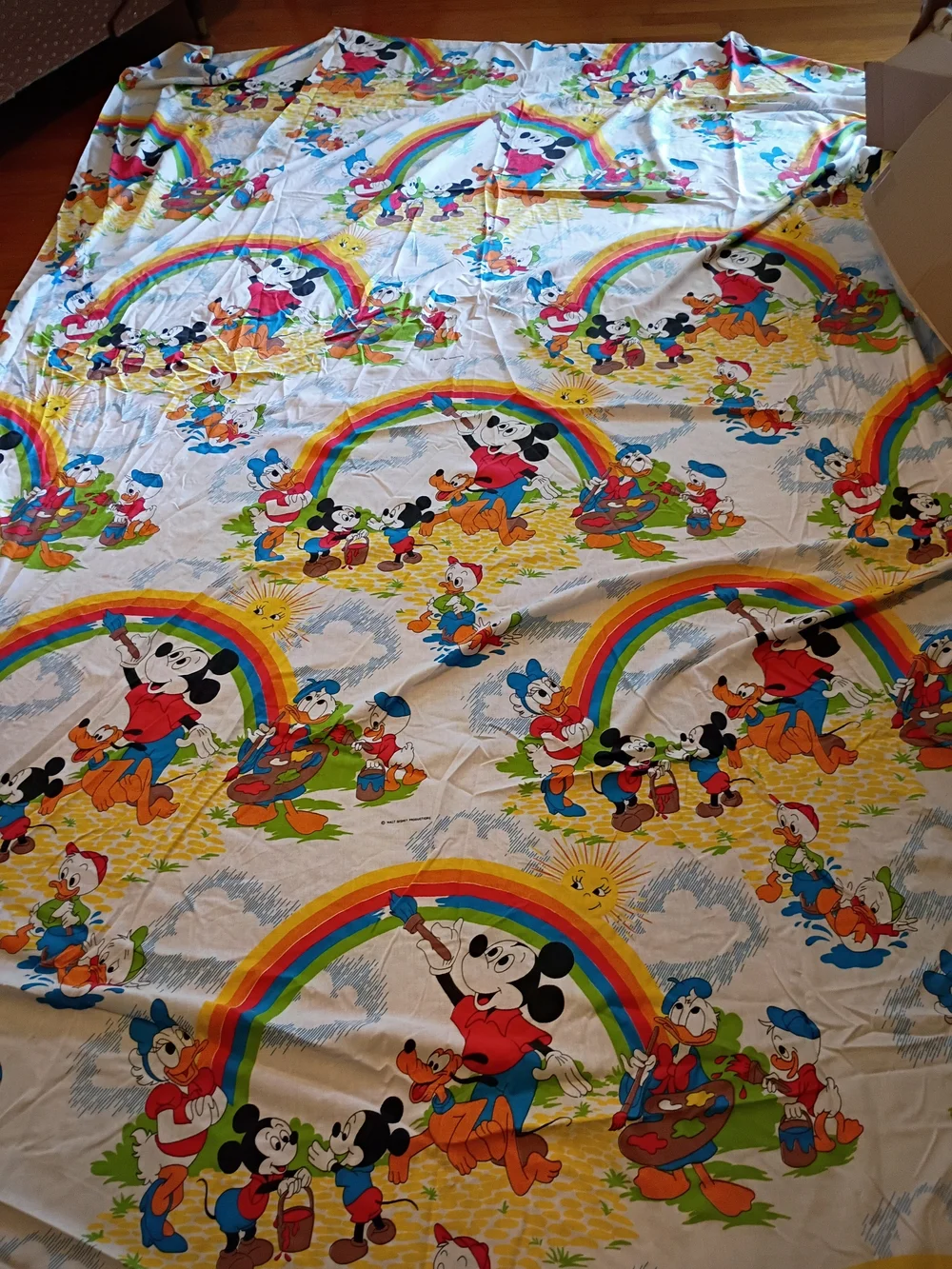 VTG 80s Disney Mickey Mouse & Friends Rainbow Painting Twin Flat Sheet USA